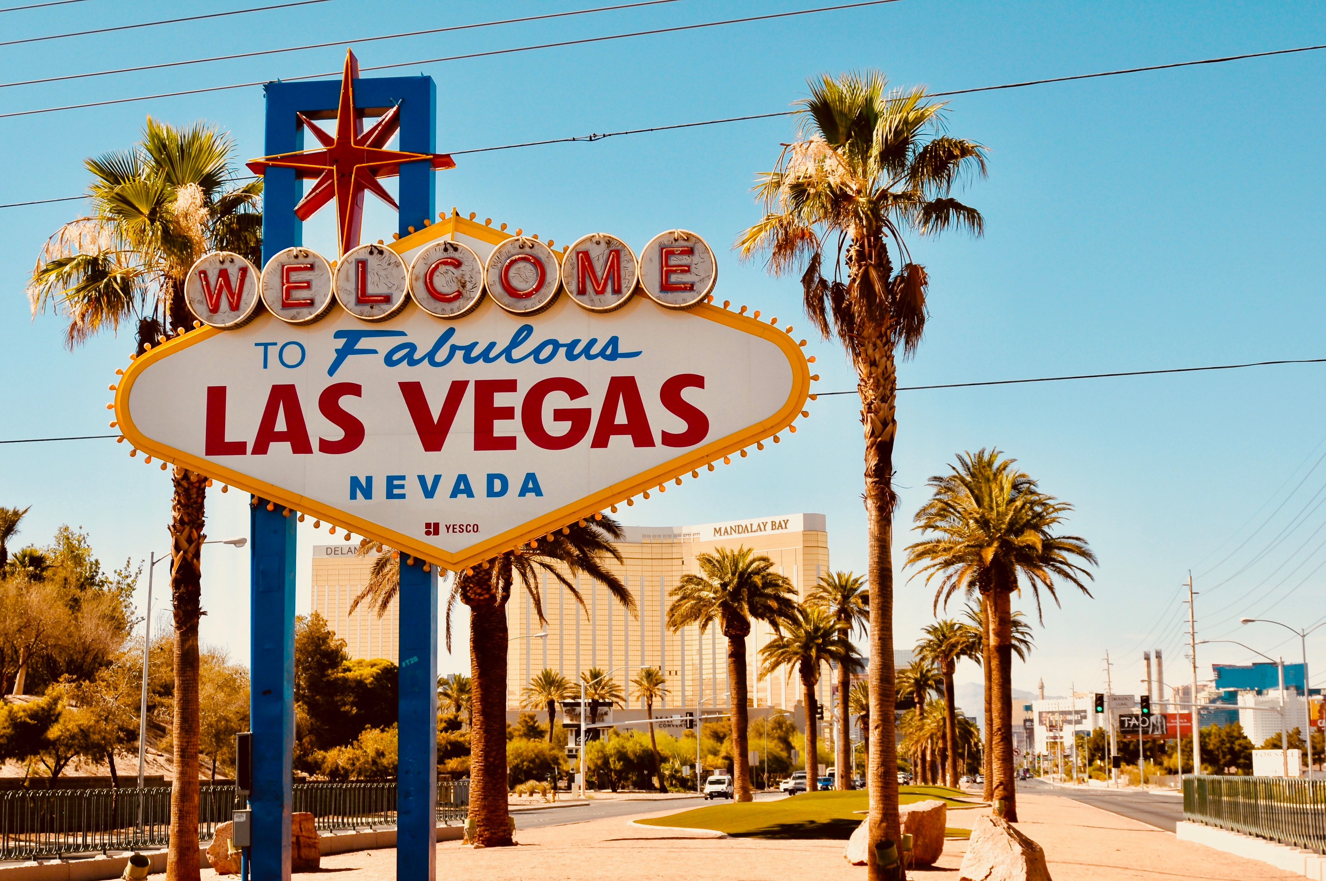 Las Vegas, known as the Entertainment Capital of the World, offers a unique and vibrant landscape for virtual real estate exploration.